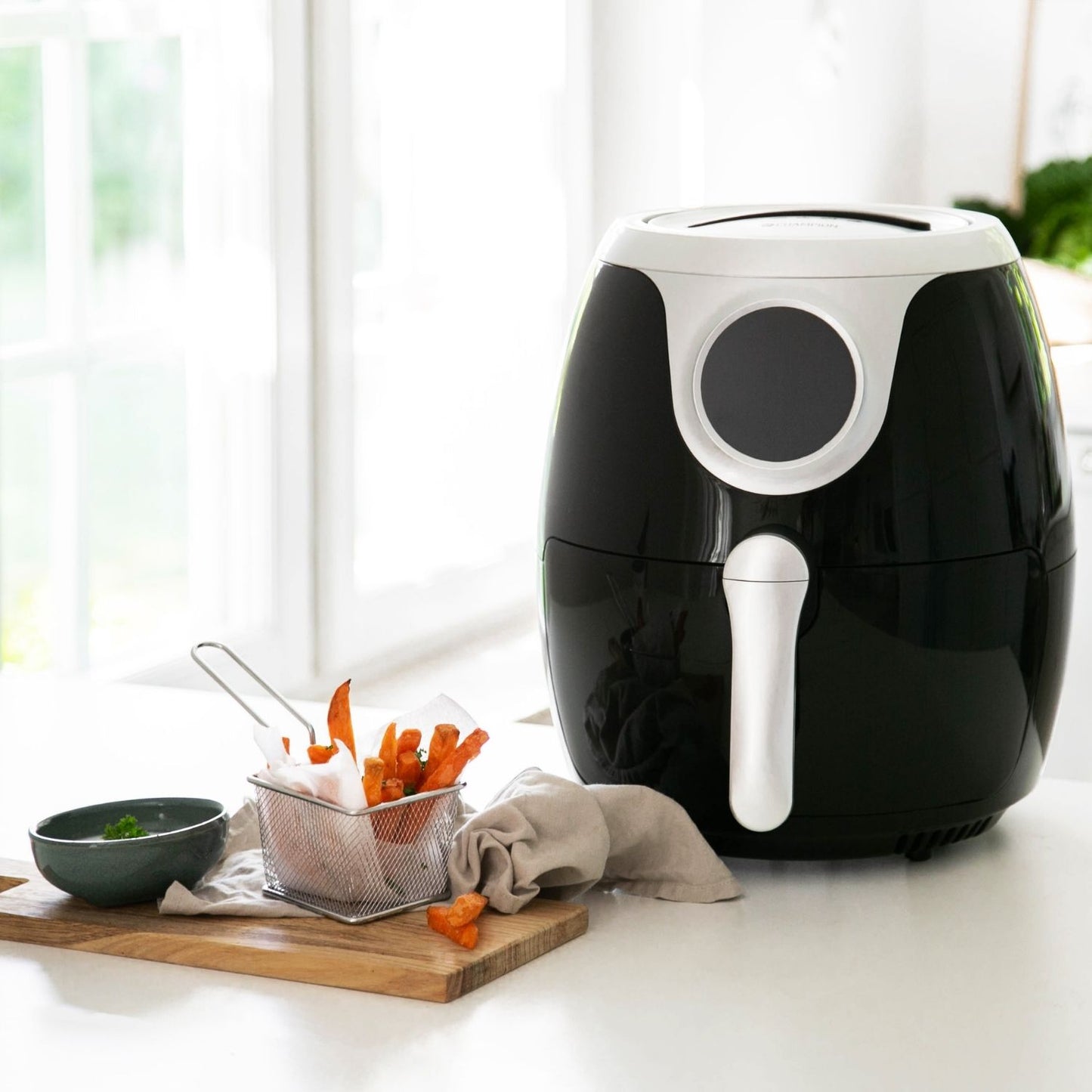 Champion Air Fryer XXL 5,6L 1800W AF410 Svart/Silver-Scandikitchen